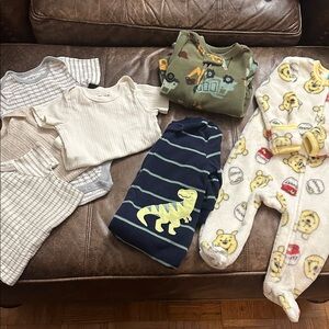 Baby boy 9 month winter bundle 4 piece onesie, 3 fleece footed pjs.